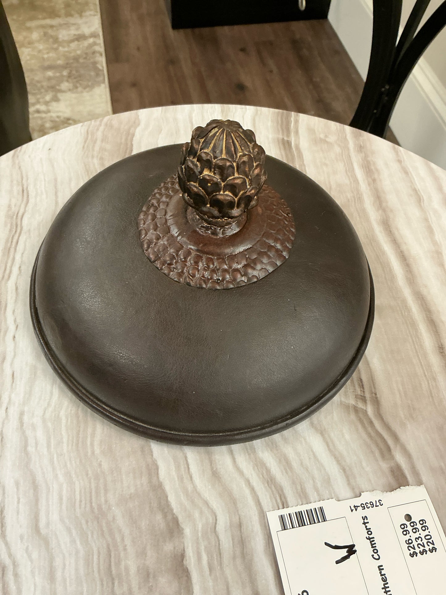 Urn