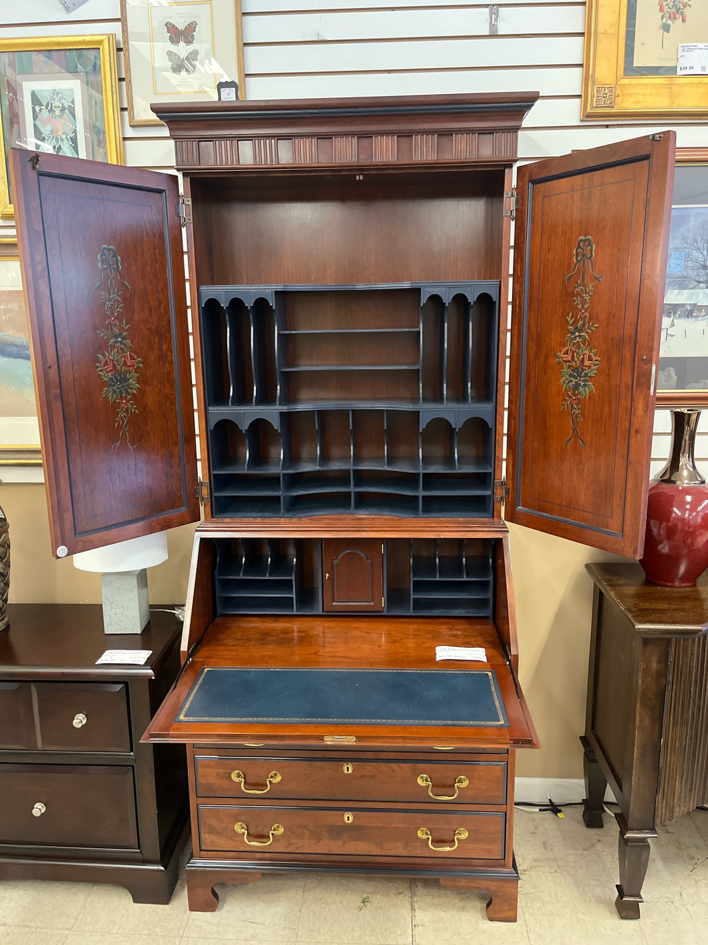 Jasper Secretary