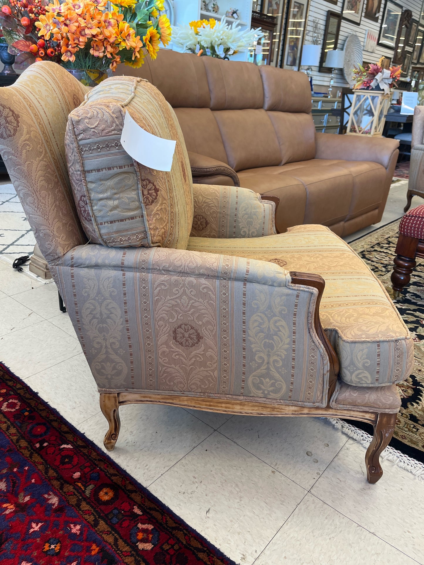 accent chair