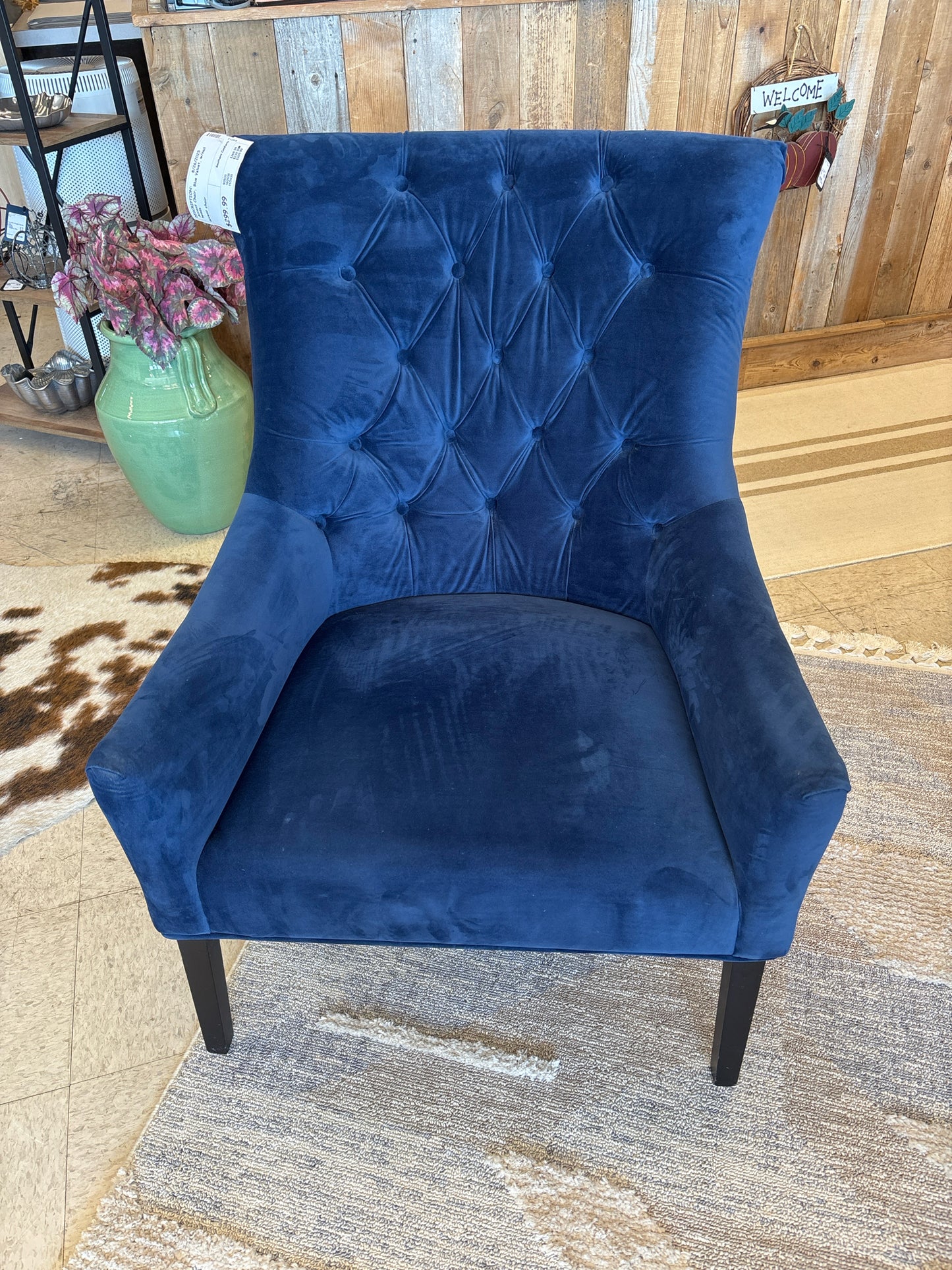 accent chair