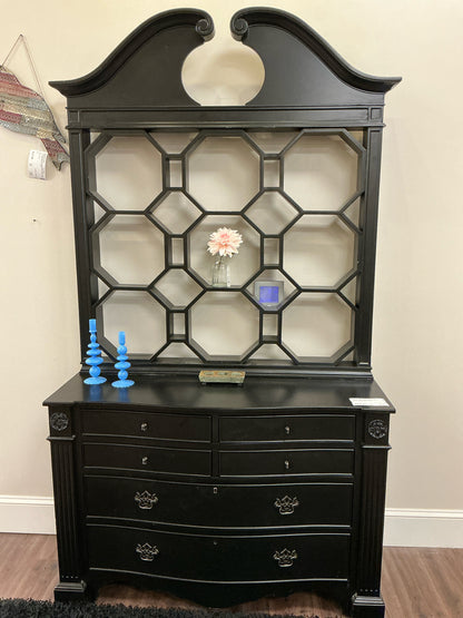 Highland House Buffet Server