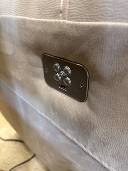 Recliner