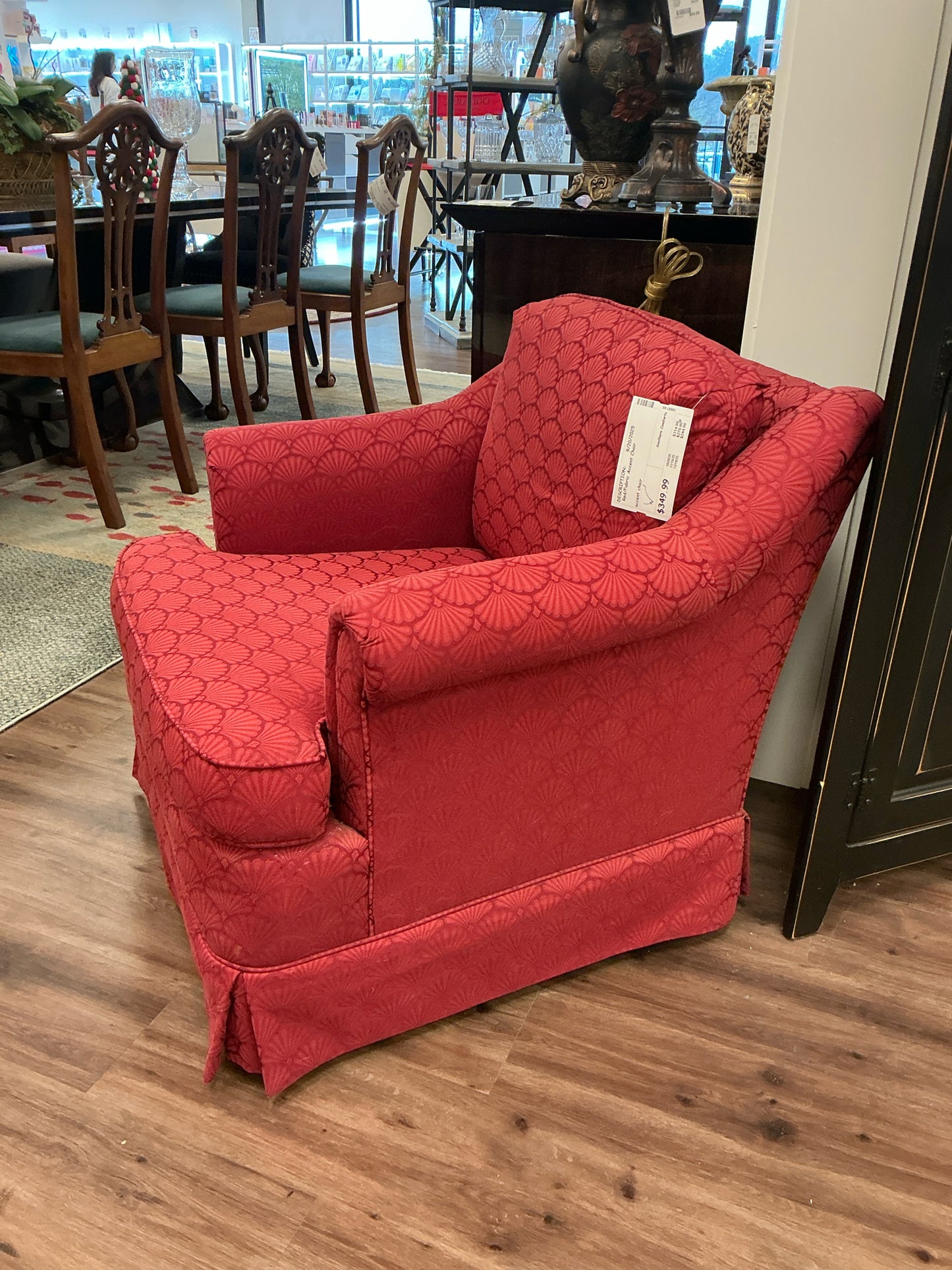 accent chair