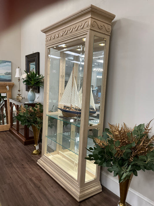 Pulaski Curio