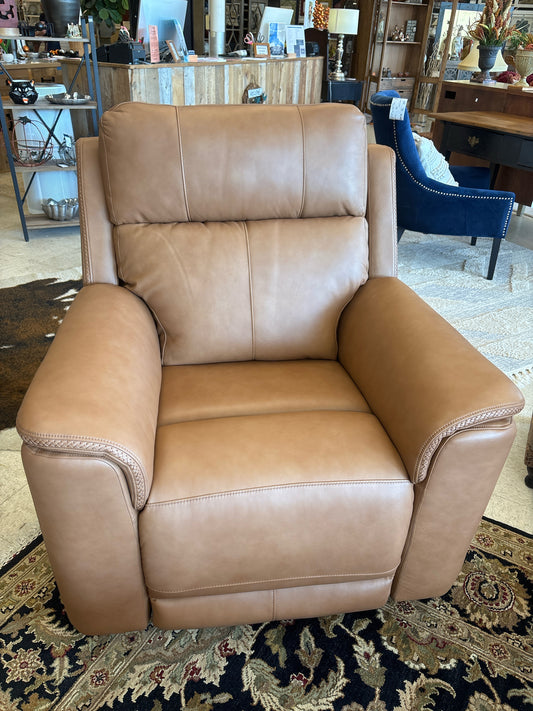 Elements Recliner