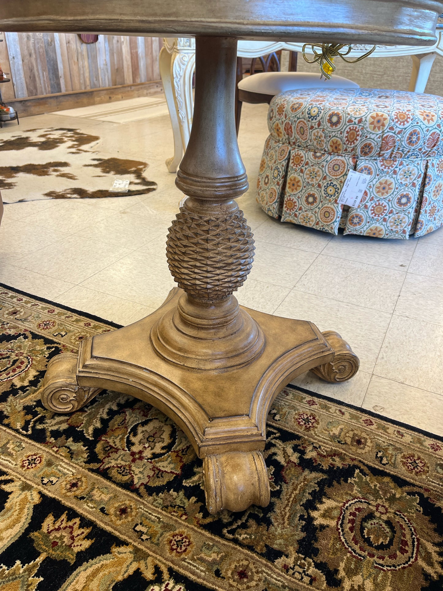 Accent Table