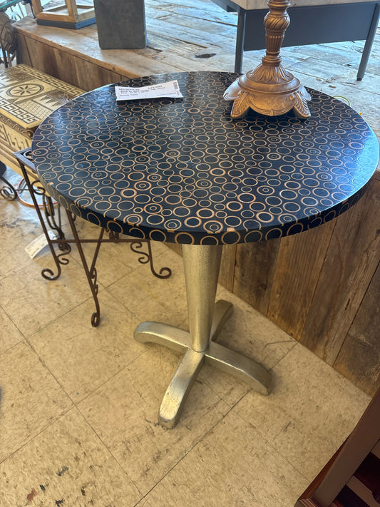 Accent Table