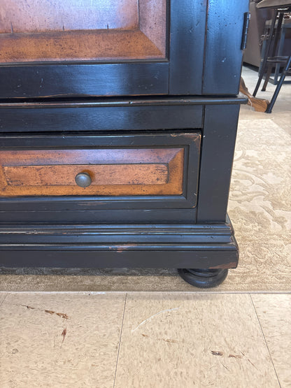 Armoire