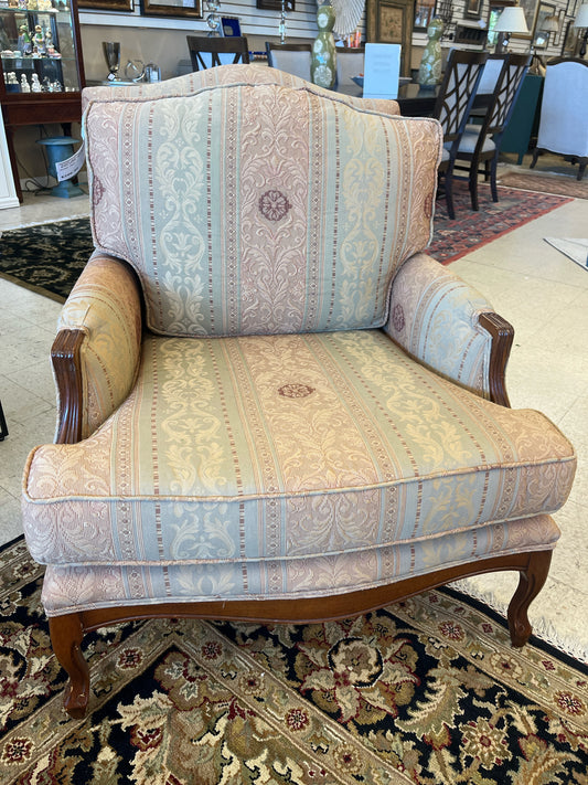 accent chair