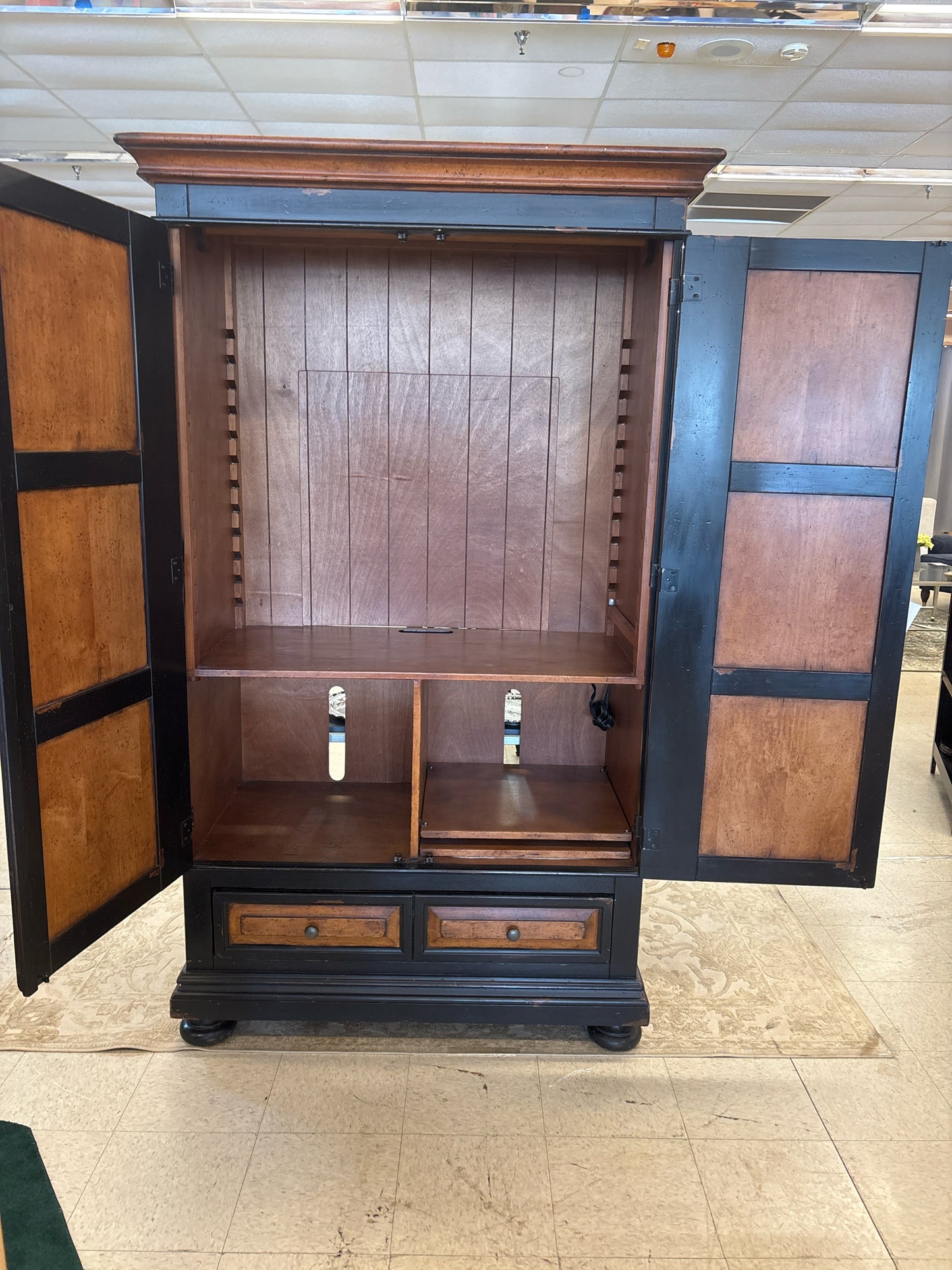 Armoire