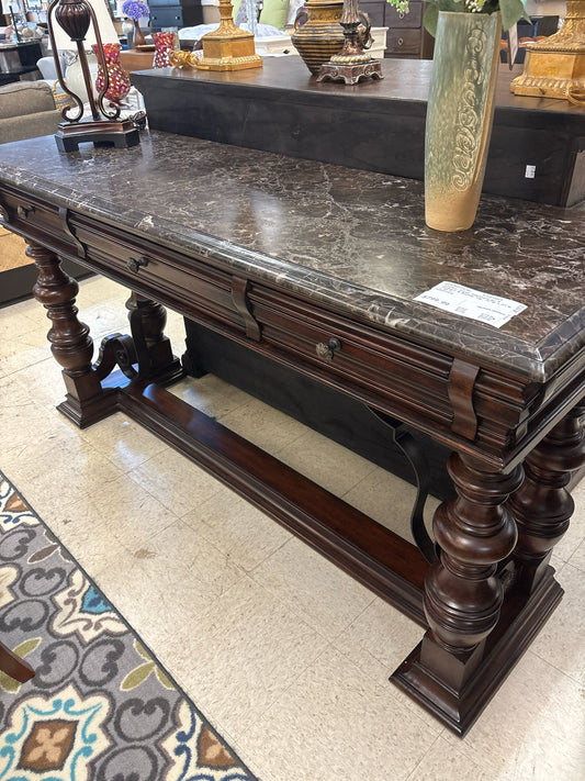 Sideboard