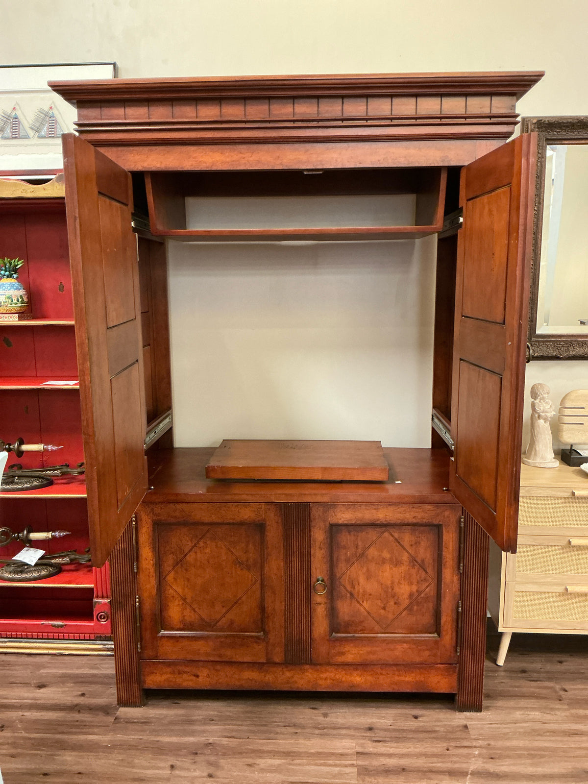 Armoire