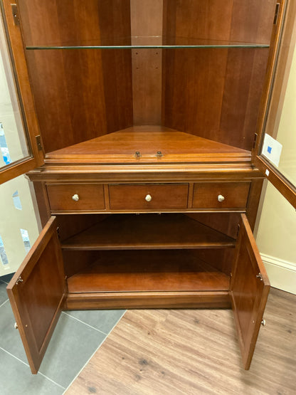 Thomasville Corner Cabinet