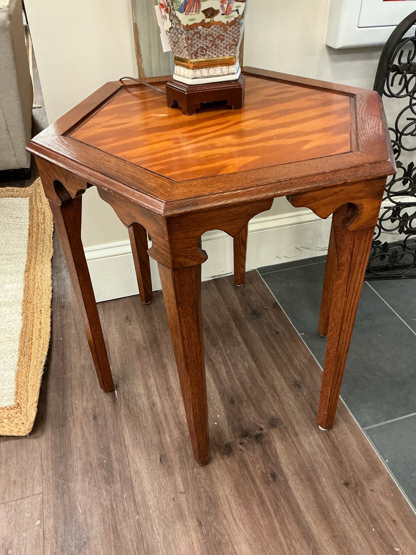 Accent Table
