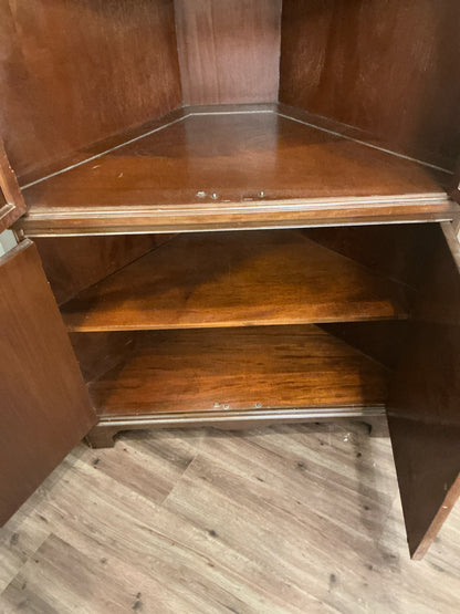 Thomasville Corner Cabinet