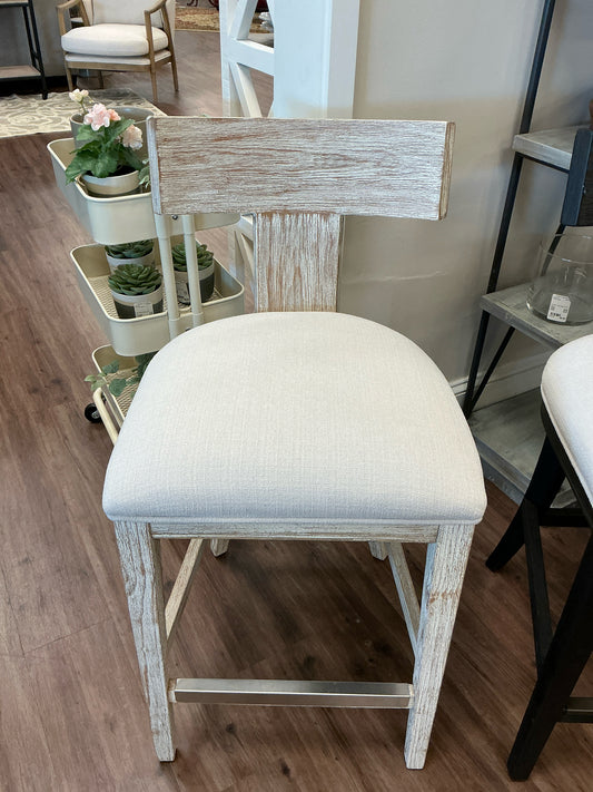 Stool