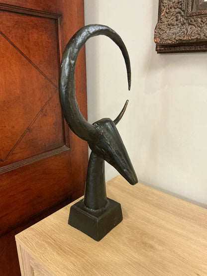 Figurine