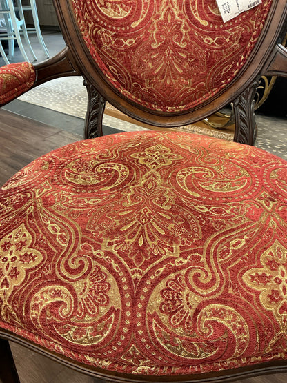 accent chair