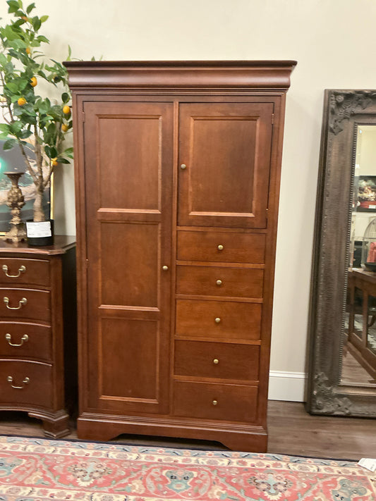 Armoire