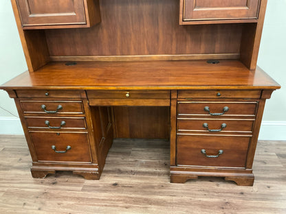 Credenza