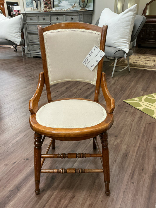 accent chair
