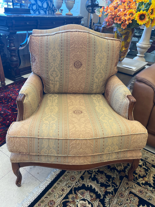 accent chair