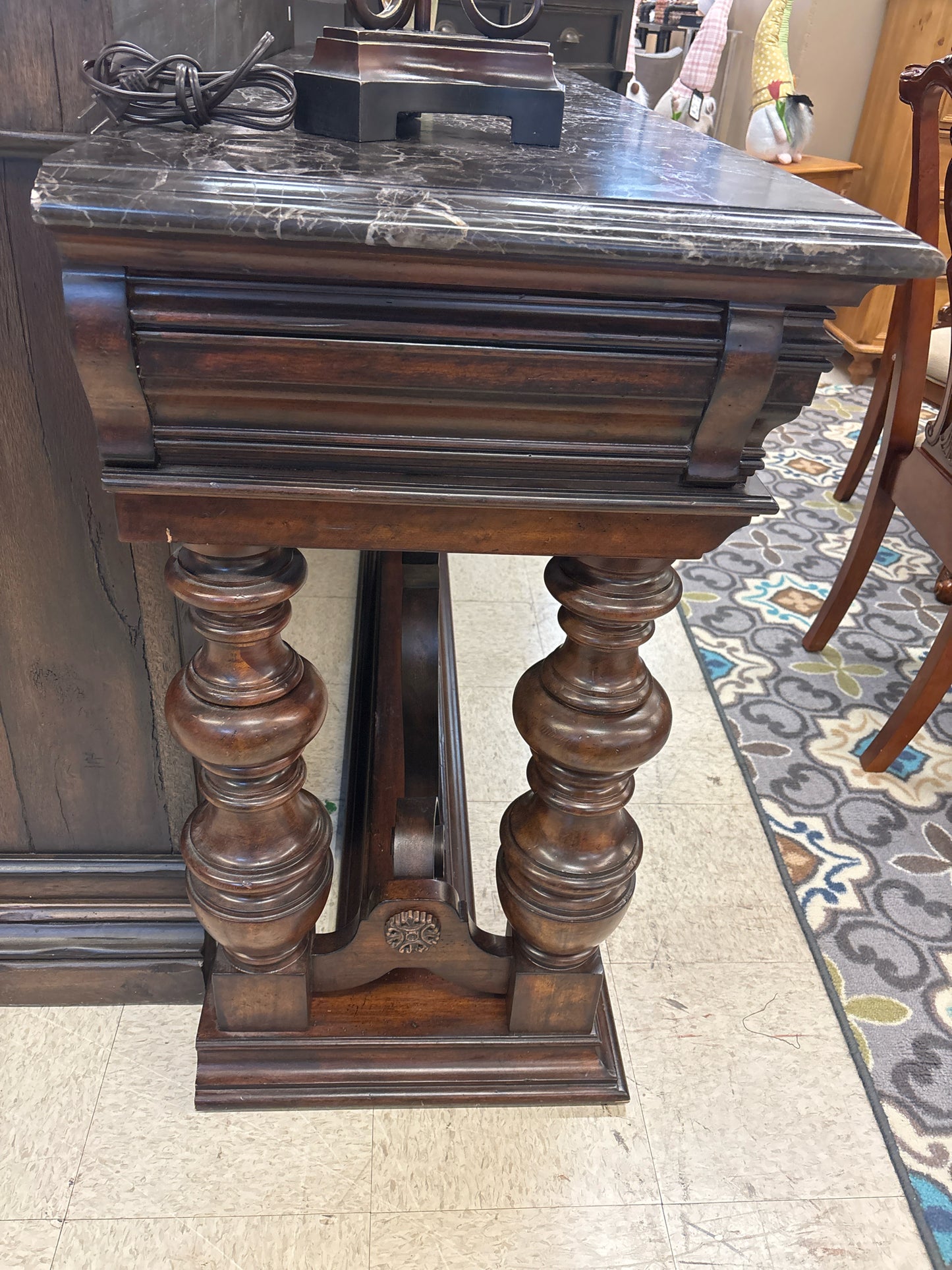 Sideboard