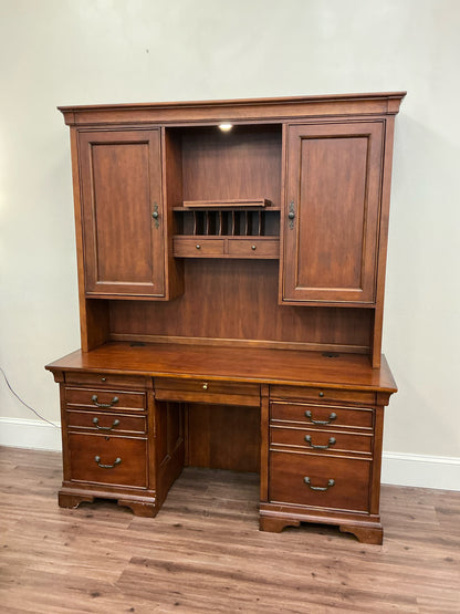 Credenza