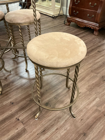 Pub_Table