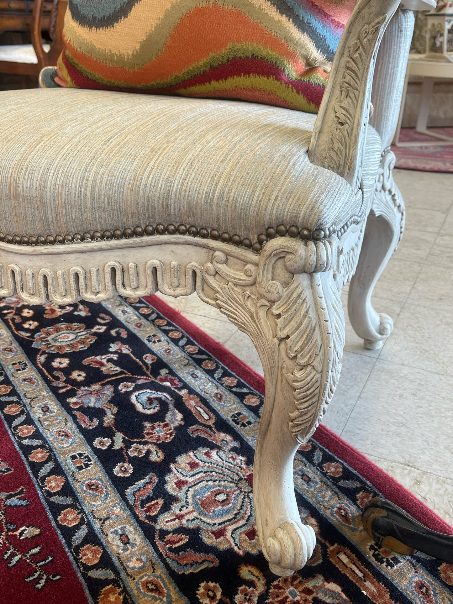 accent chair