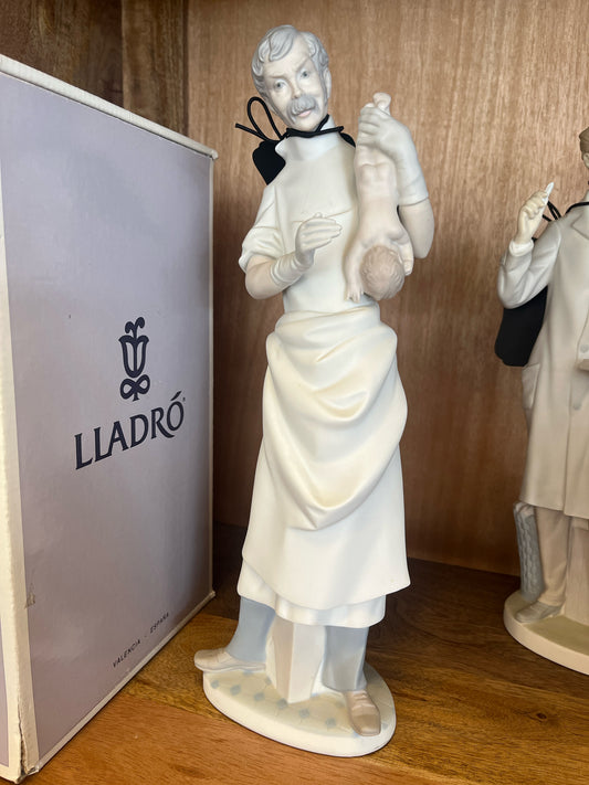 Lladro Figurine