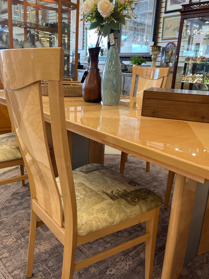 Dining Set