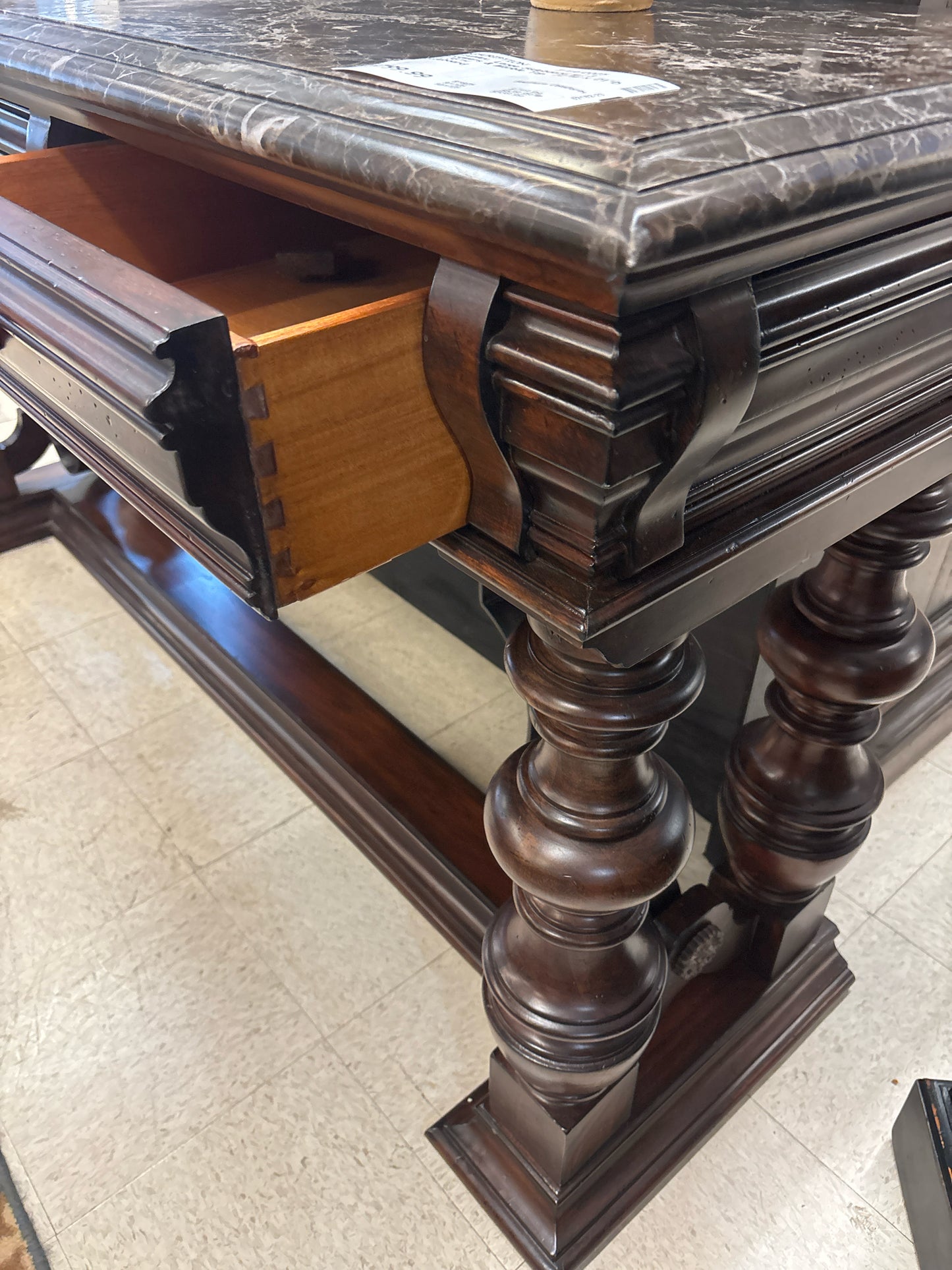 Sideboard