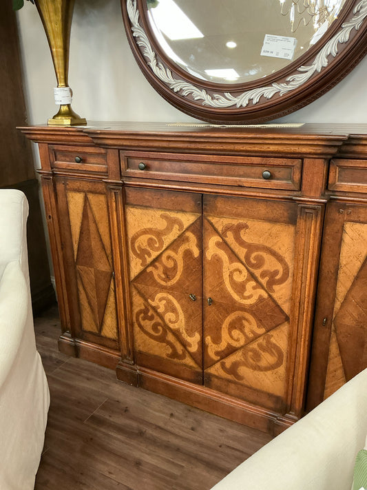 Sideboard
