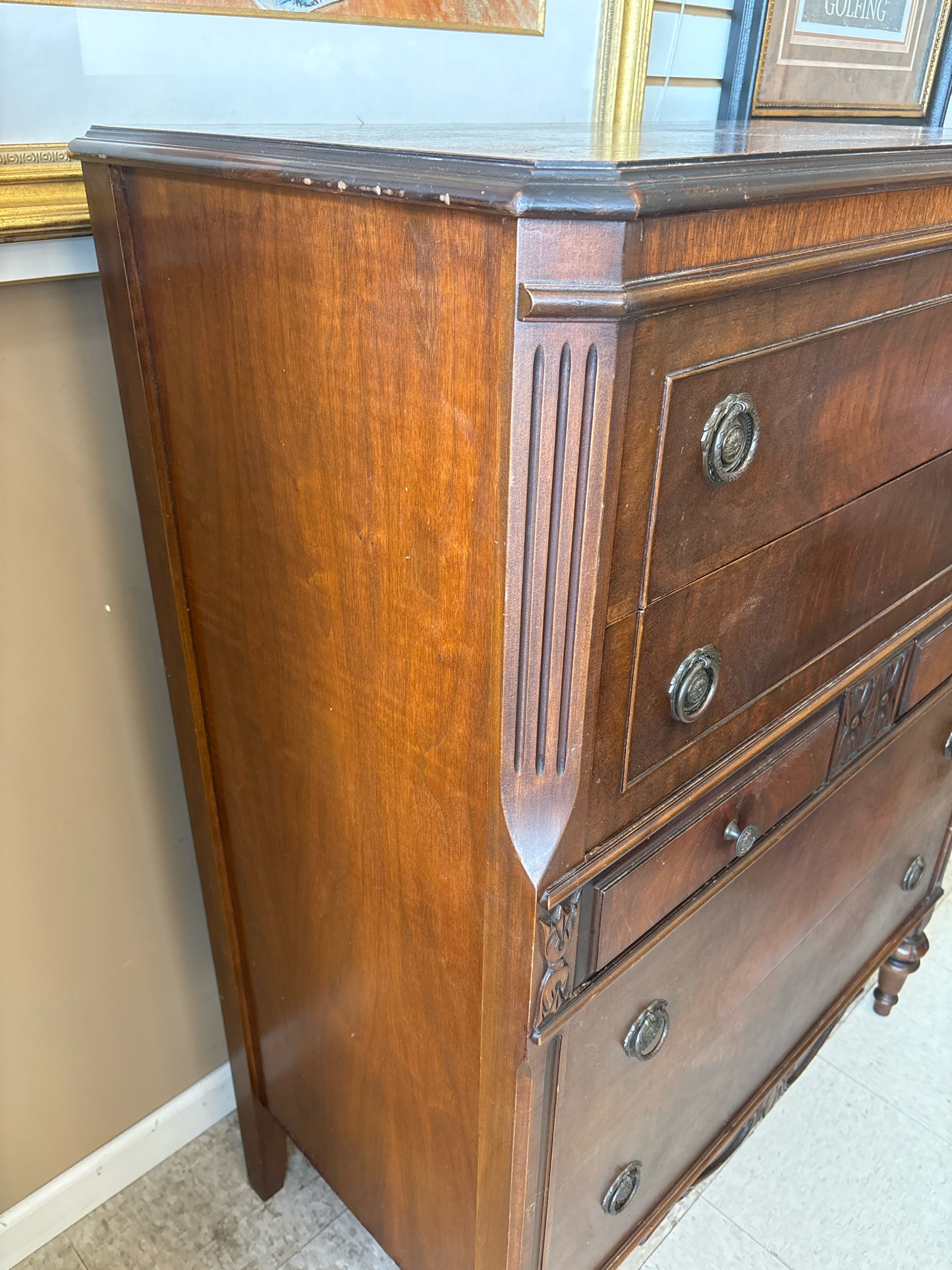Dresser