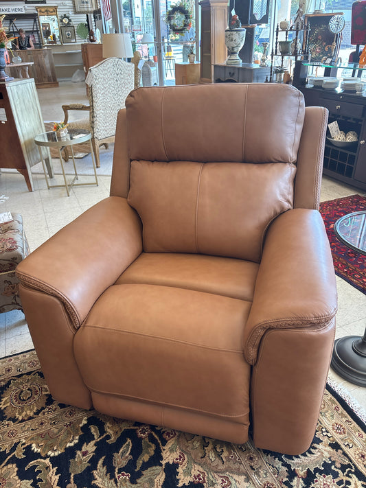 Elements Recliner