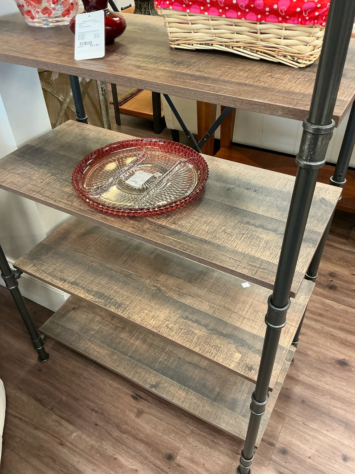 Shelf