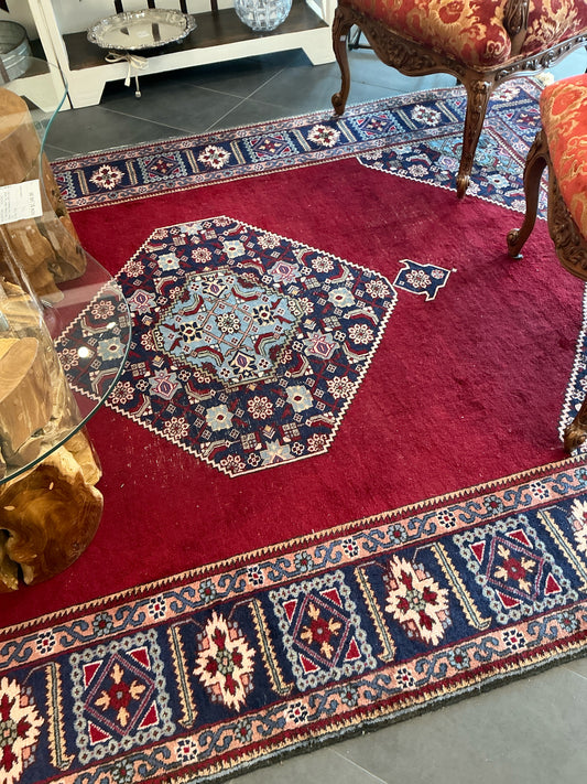 Rug