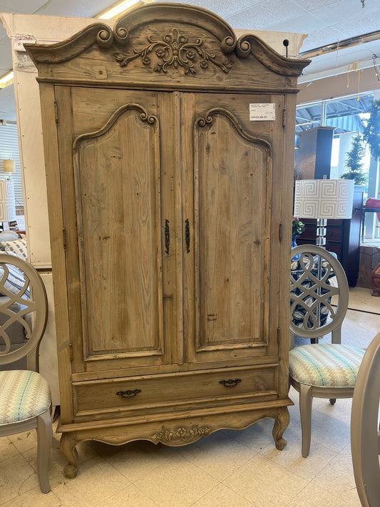 Armoire