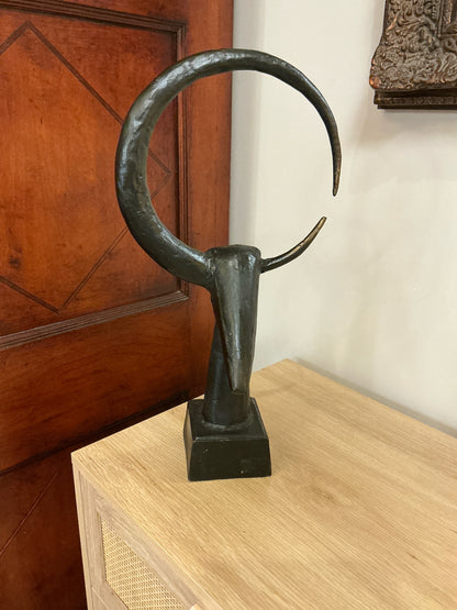 Figurine