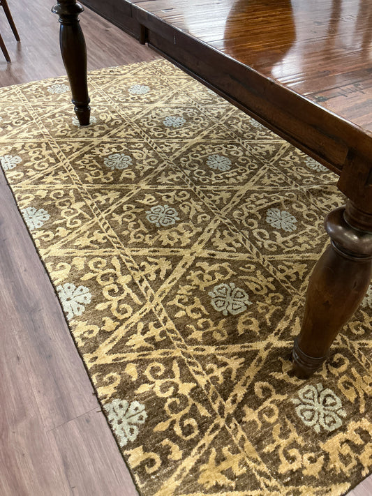 Rug