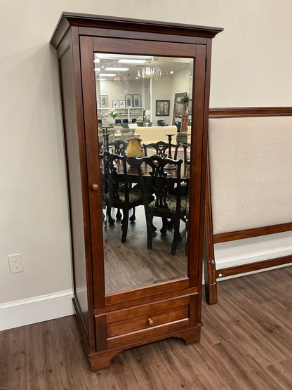 Armoire