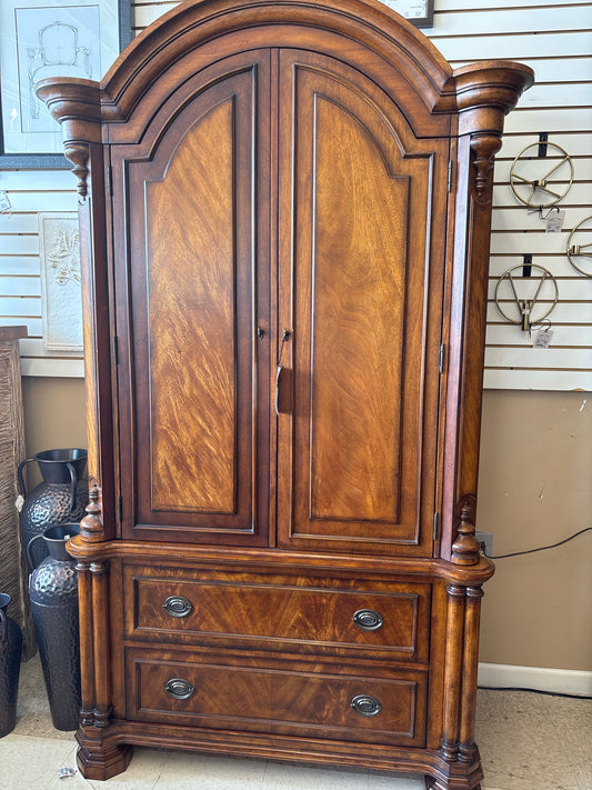 Armoire